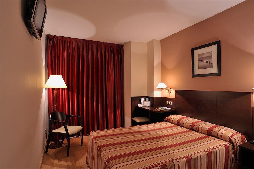 Hotel Castro Real Oviedo Dış mekan fotoğraf