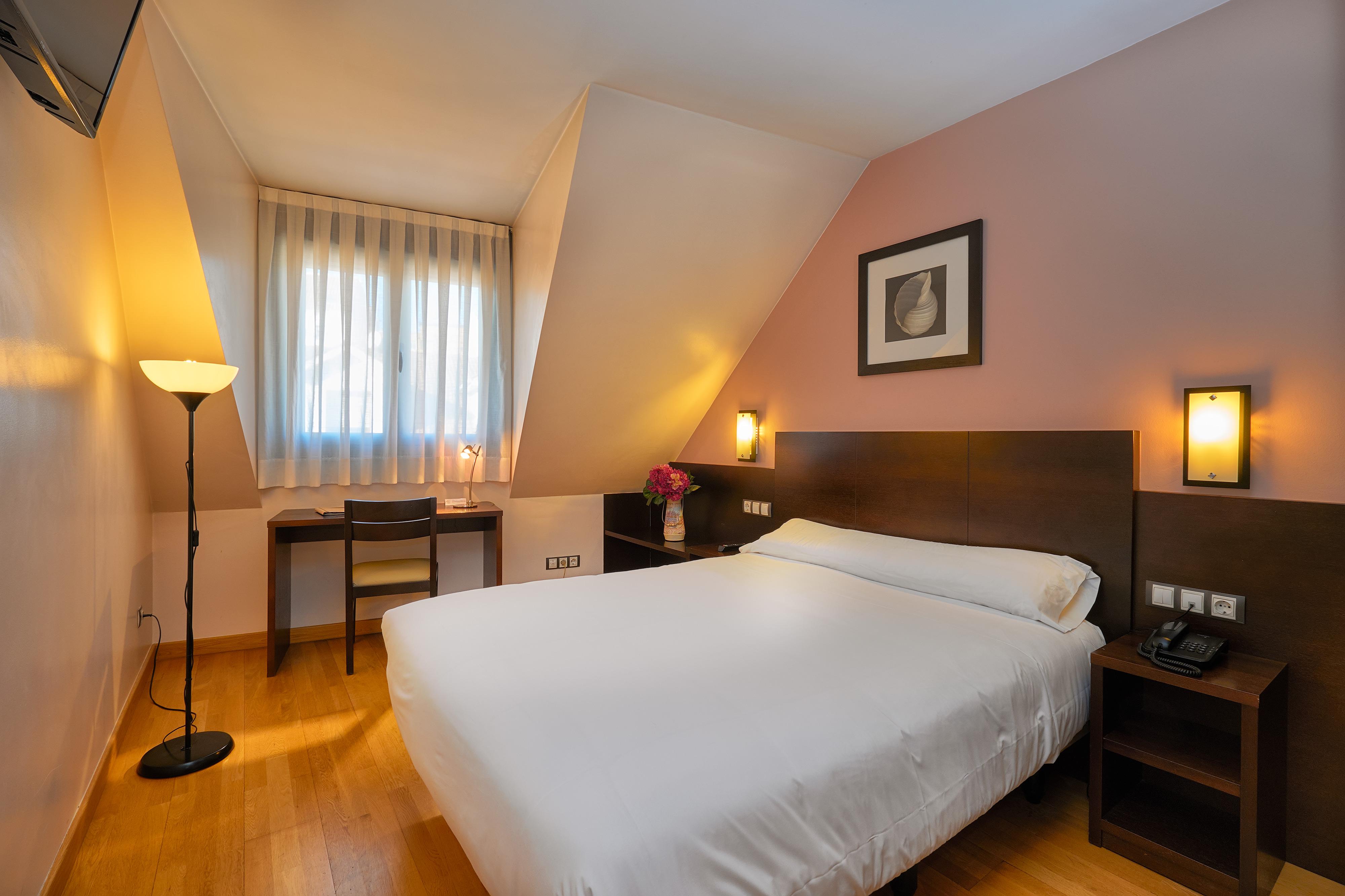 Hotel Castro Real Oviedo Dış mekan fotoğraf
